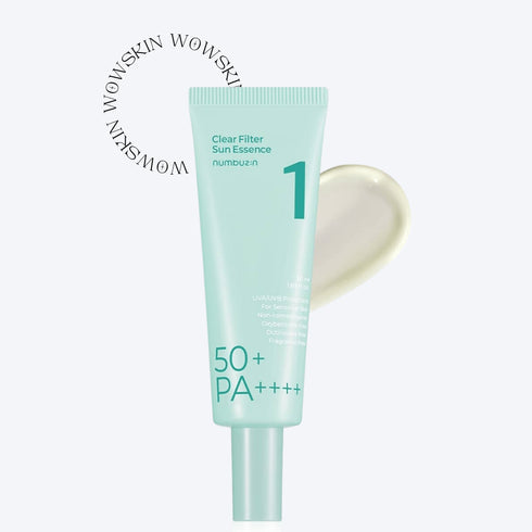 Protejează-ți pielea cu Numbuzin No. 1 Clear Filter Sun Essence SPF 50+ PA++++, soluția ideală pentru pielea sensibilă ce necesită protecție împotriva razelor UVA și UVB. Acest produs este special formulat pentru a oferi o barieră puternică împotriva soarelui, fără a bloca porii sau a irita pielea. Este liber de oxibenzonă și octinoxat, făcându-l perfect pentru utilizarea zilnică. Cu o textură ușoară și fără parfum, este soluția ideală pentru o protecție solară eficientă și confortabilă.